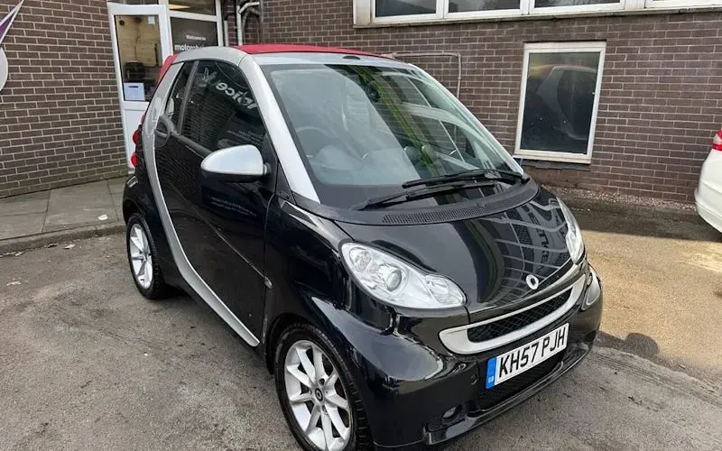 Used Smart ForTwo Cabrio Passion 84 HP (61 kW) 2011 Cabriolet