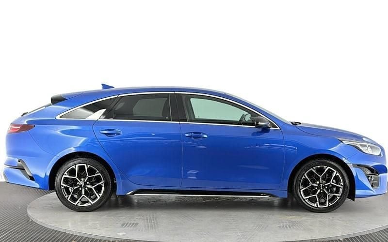 Used Kia ProCeed GT-Line 160 HP (117 kW) 2023 Blue Estate