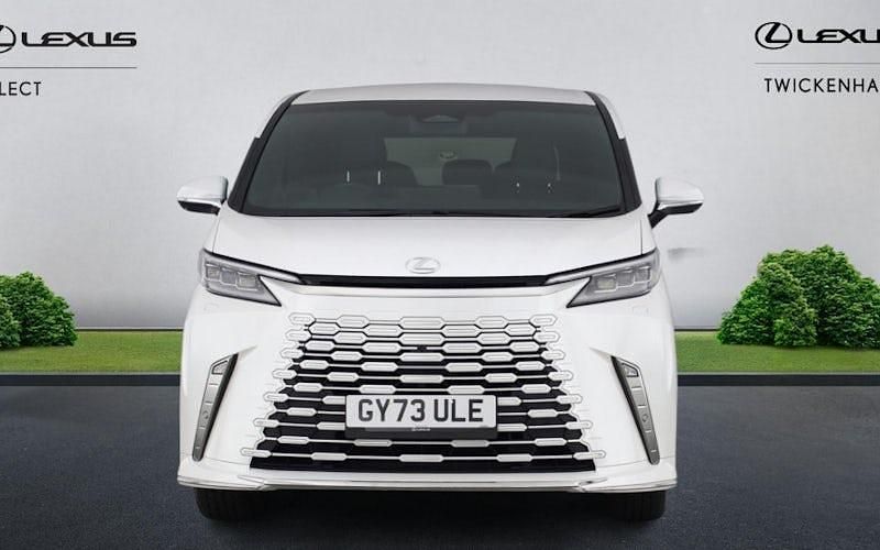 Used Lexus LM350h 250 HP (183 kW) 2025 MPV