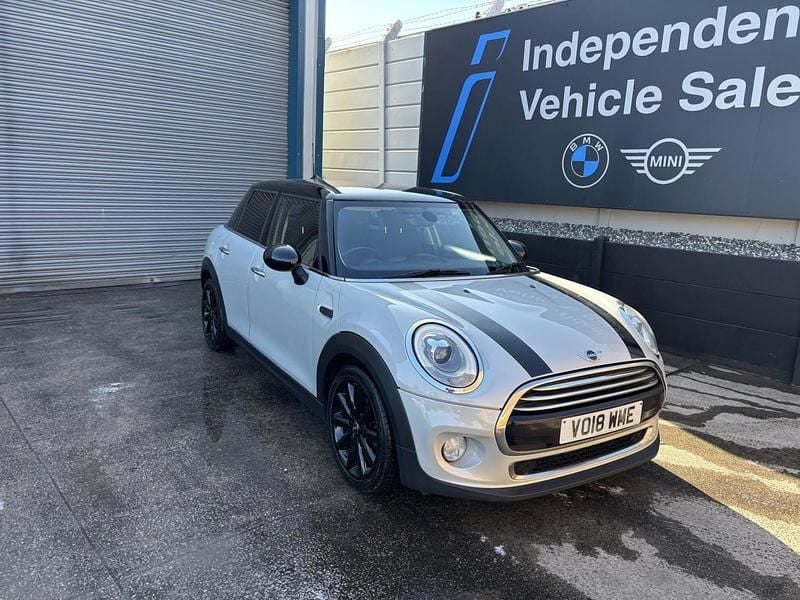 Used Mini Cooper Hatch 136 HP (100 kW) 2018 Silver Hatchback