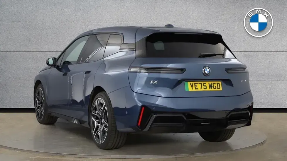 Used BMW iX M Sport 295 kW (402 HP) 2025 Blue SUV