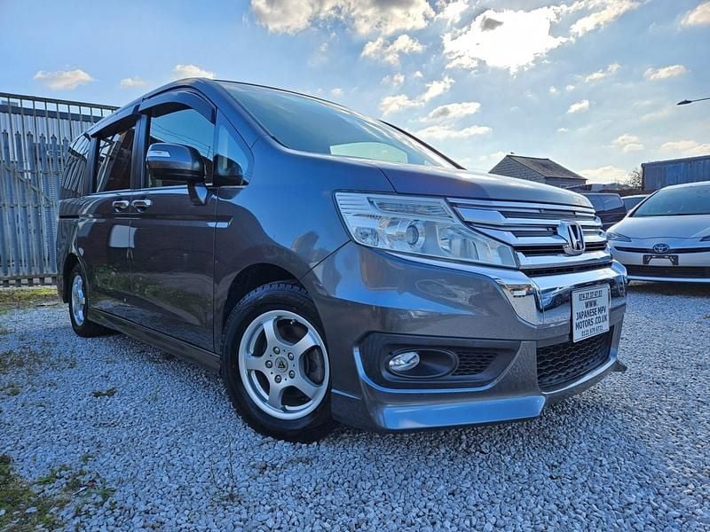 Grey Used 2012 Honda Stepwgn MPV | £10,495 (A bit pricey) - Image 1/4