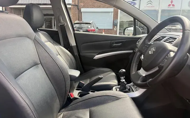 Used Suzuki SX4 S-Cross SZ5 140 HP (102 kW) 2019 Black SUV