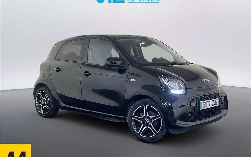 Used Smart ForFour Electric Drive Premium 60 kW (82 HP) 2022 Black Hatchback