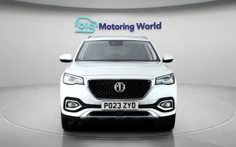 Used MG HS Exclusive 162 HP (119 kW) 2023 White SUV