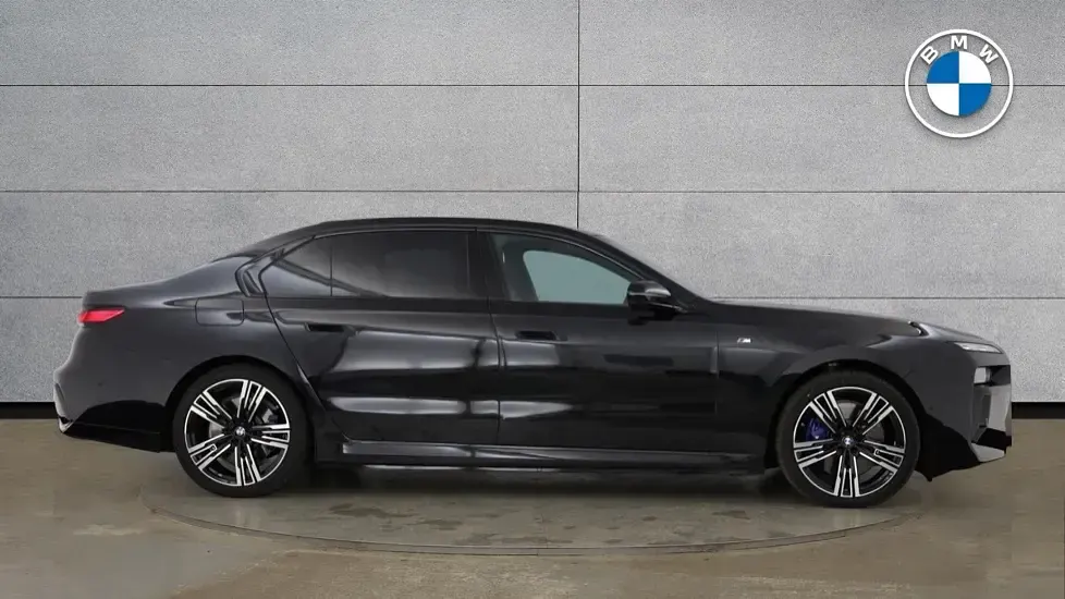 Used BMW 750e M Sport 482 HP (354 kW) 2025 Black Sedan