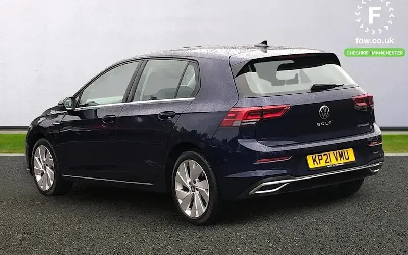 Used VW Golf VIII Style 131 HP (96 kW) 2024 Hatchback
