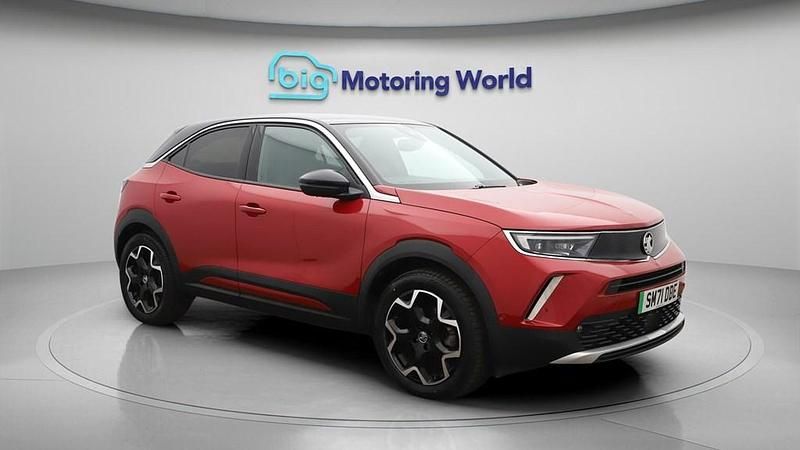 Second-hand Vauxhall Mokka Ultimate 100 kW (136 CP) 2022 Roșu SUV