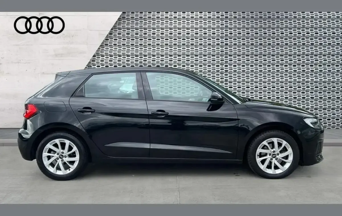 Used Audi A1 Sport 110 HP (80 kW) 2023 Black SUV