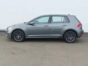 Used VW Golf VII SE 115 HP (84 kW) 2018 Grey Hatchback