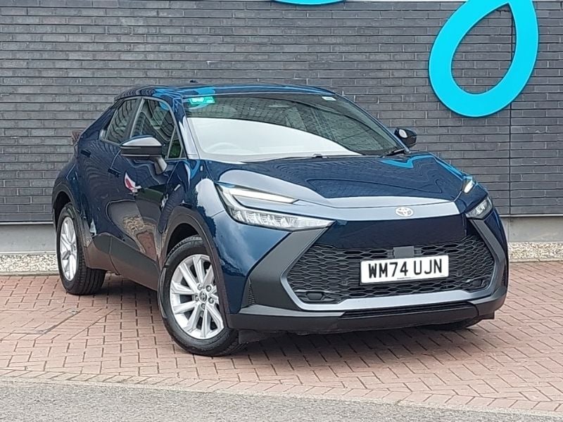 Blue Used 2025 Toyota C-HR SUV | £26,998 (Fair price) - Image 1/4