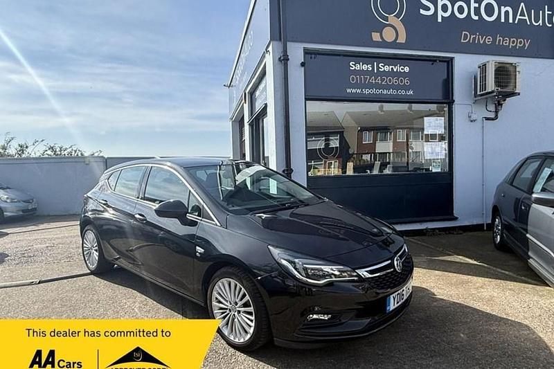 Used Vauxhall Astra Elite 150 HP (110 kW) 2016 Black Hatchback