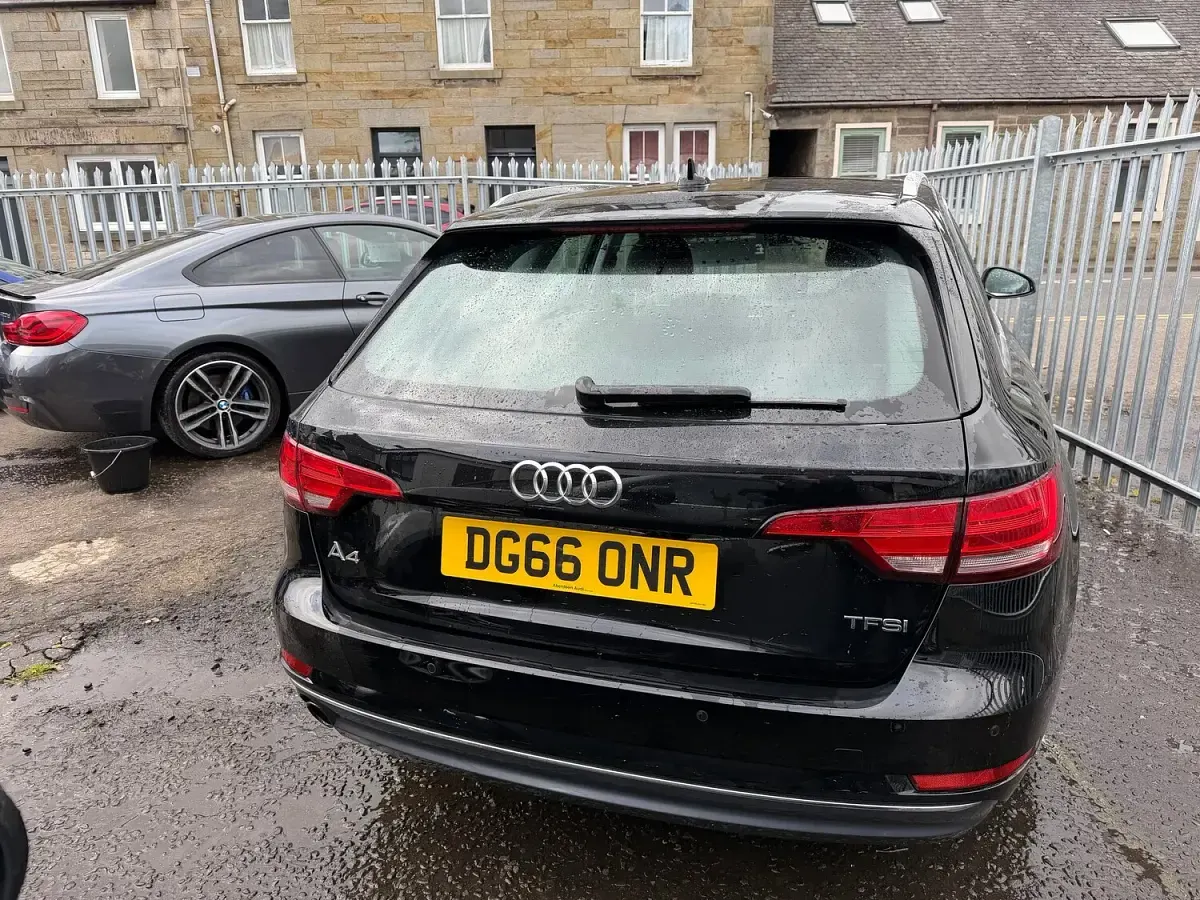 Used Audi A4 Sport 150 HP (110 kW) 2016 Black Estate
