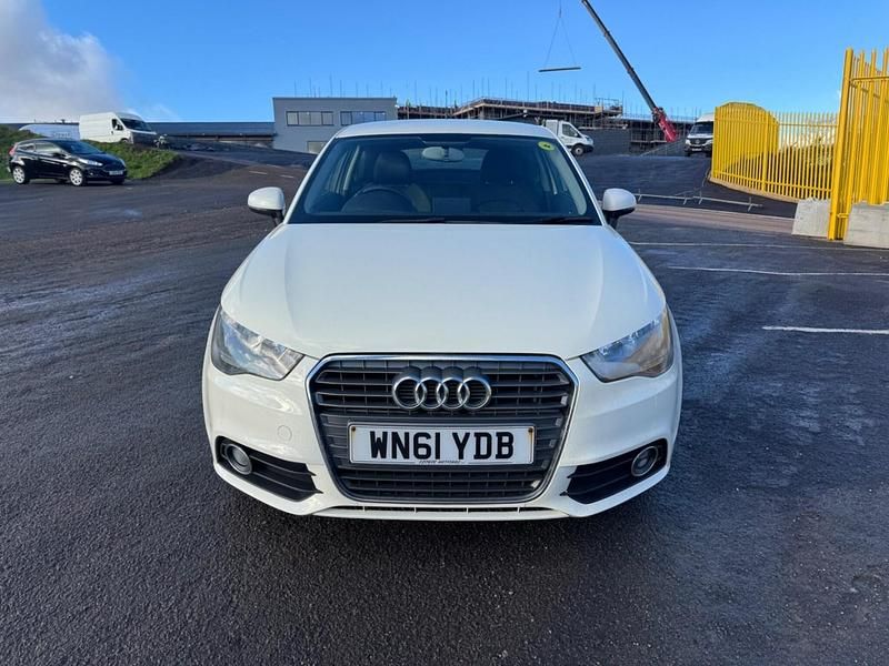 Used Audi A1 Sport 122 HP (89 kW) 2011 White Hatchback