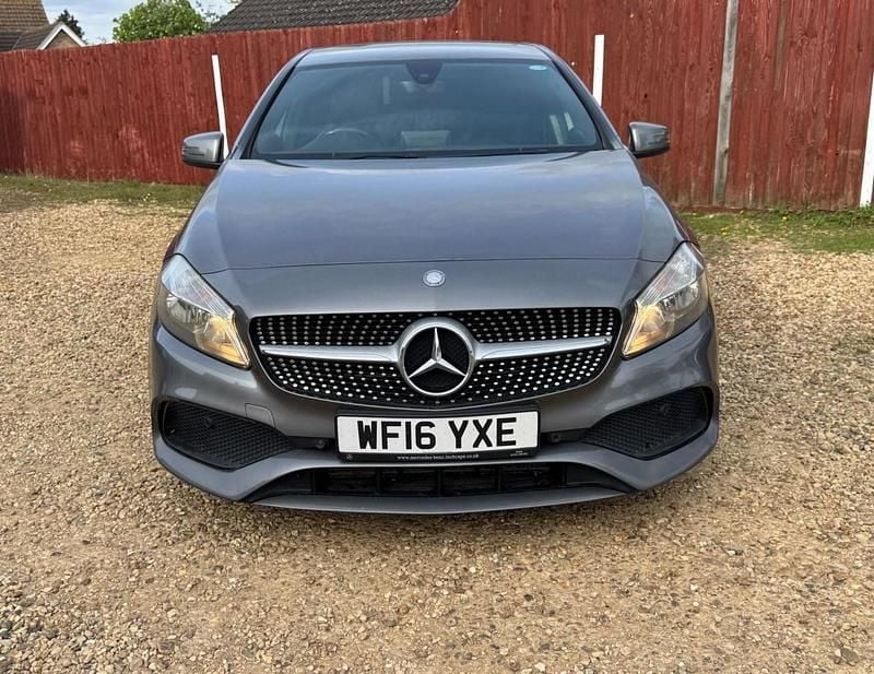Used Mercedes A180 Executive 109 HP (80 kW) 2016 Grey Hatchback