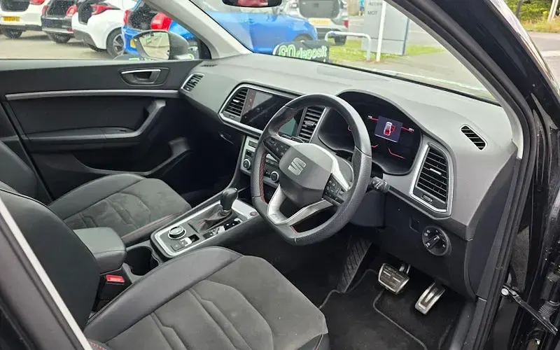 Used Seat Ateca FR 150 HP (110 kW) 2024 Black SUV
