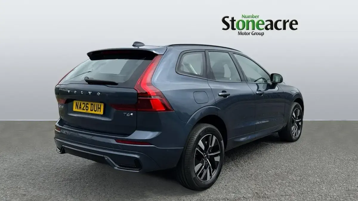 Nouă Volvo XC60 Plus 345 CP (253 kW) 2026 Albastru SUV