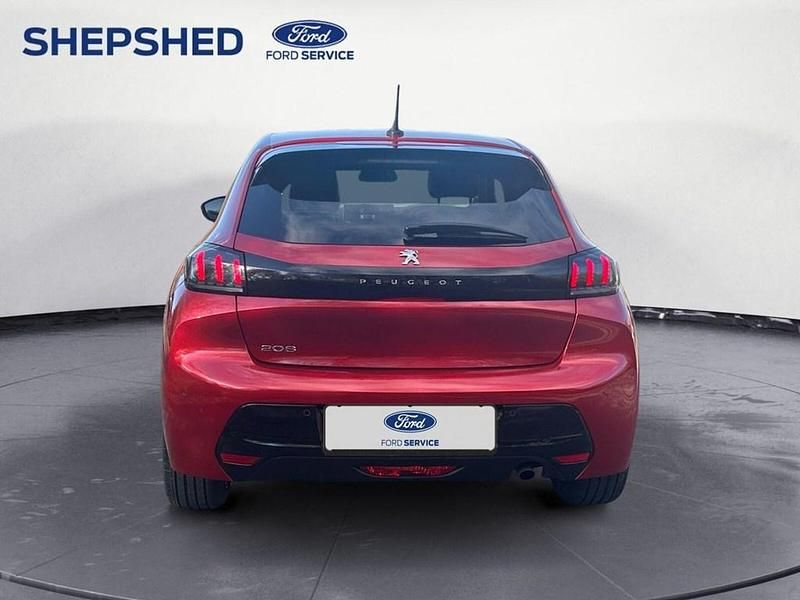 Used Peugeot 208 Allure Premium 75 HP (55 kW) 2020 Red Hatchback