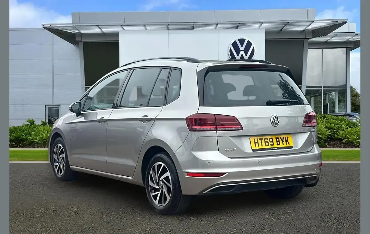Used VW Golf Match 147 HP (108 kW) 2020 Silver MPV