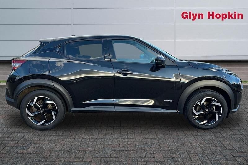Used Nissan Juke N-Connecta 143 HP (105 kW) 2023 Black SUV
