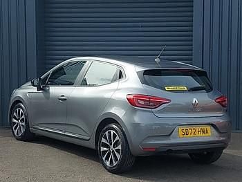 Used Renault Clio V Evolution 90 HP (66 kW) 2022 Grey Hatchback