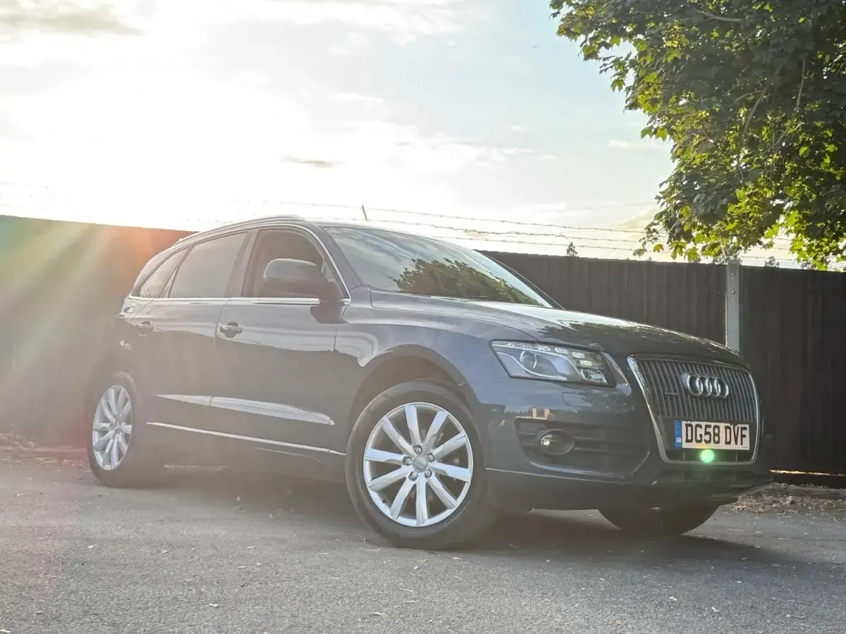 Used Audi Q5 Premium 2009 Grey SUV
