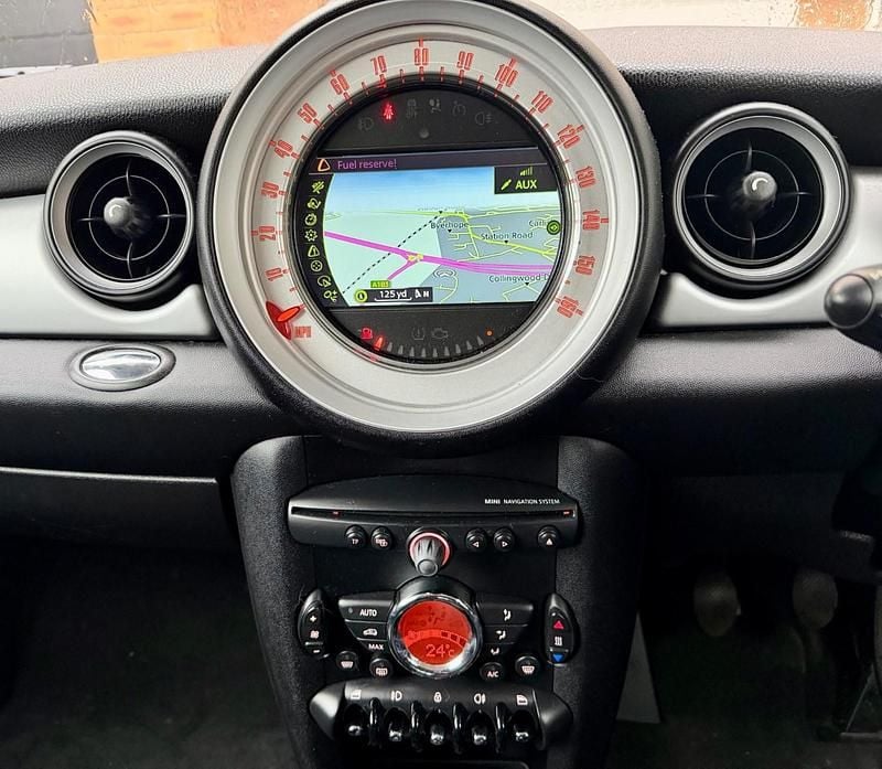 Used Mini Cooper D Hatch 2013 Silver Hatchback