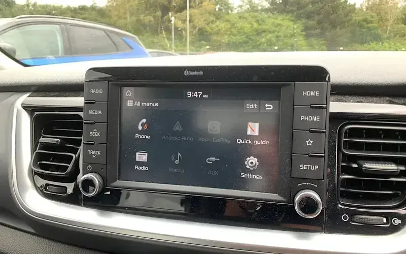 Used Kia Stonic 120 HP (88 kW) 2020 Red SUV