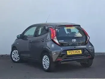 Used Toyota Aygo X-play 72 HP (52 kW) 2022 Grey Hatchback