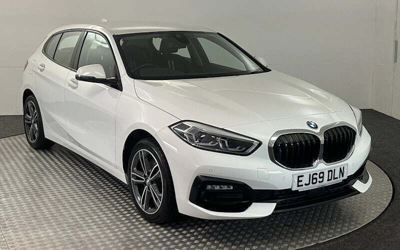 White Used 2020 BMW 118 Sport Line Hatchback | £14,305 (Fair price) - Image 1/4