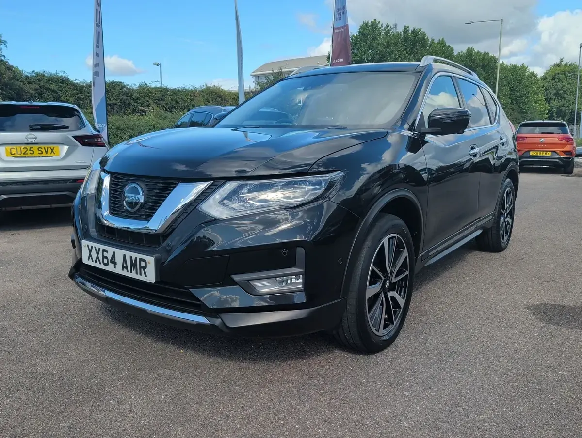 Used Nissan X-Trail Tekna 150 HP (110 kW) 2019 Black SUV