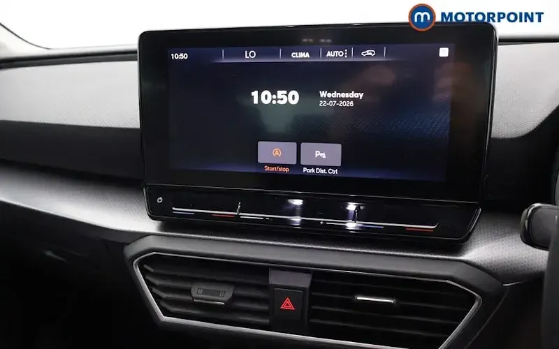 Used Seat Leon SE Dynamic 110 HP (80 kW) 2020 Black Hatchback
