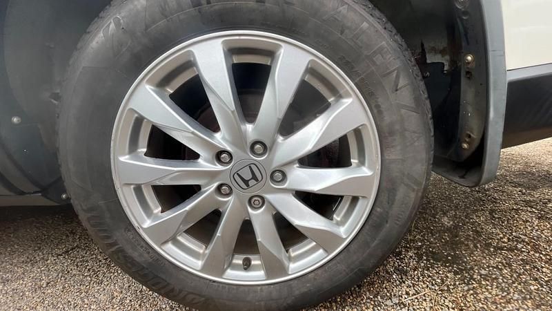 Used Honda CR-V ES 150 HP (110 kW) 2011 White SUV