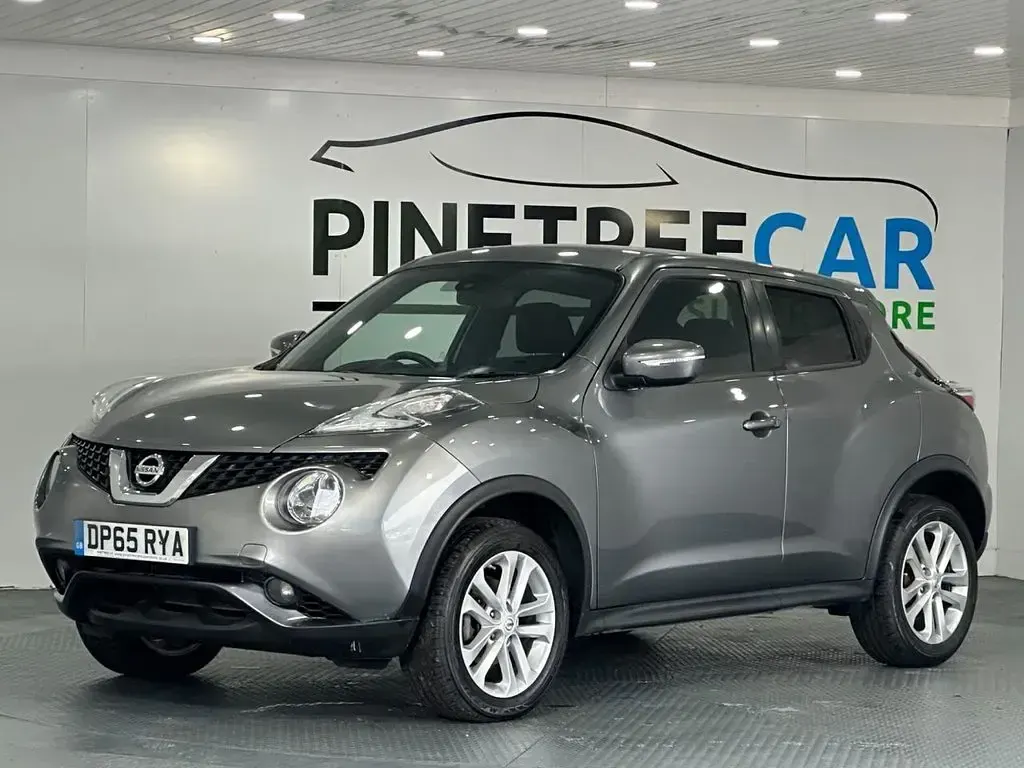 Used Nissan Juke N-Connecta 110 HP (80 kW) 2016 Grey SUV