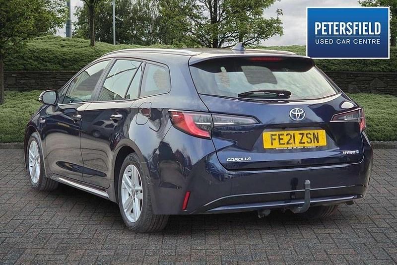 Used Toyota Corolla Sport 120 HP (88 kW) 2021 Blue Estate