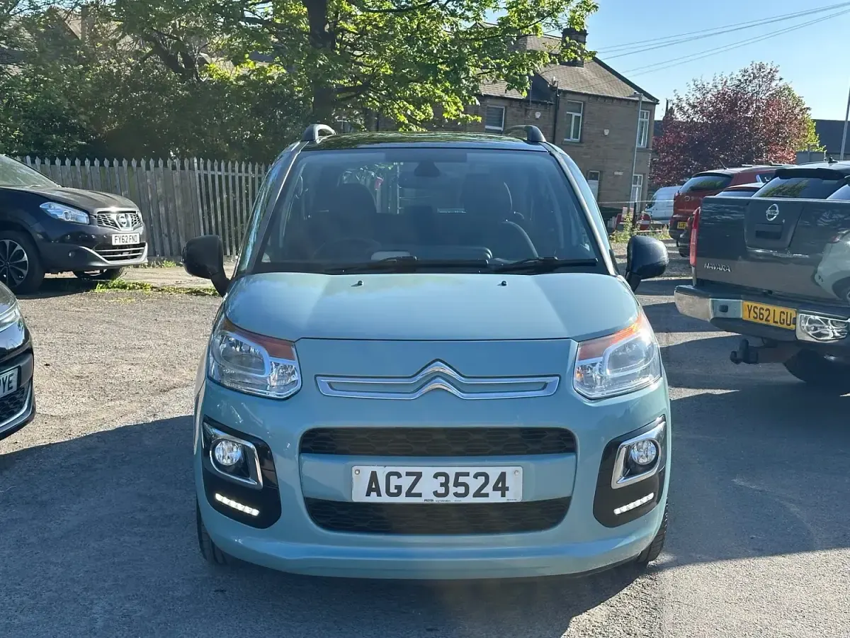Used Citroën C3 Picasso Platinum 2015 Blue MPV