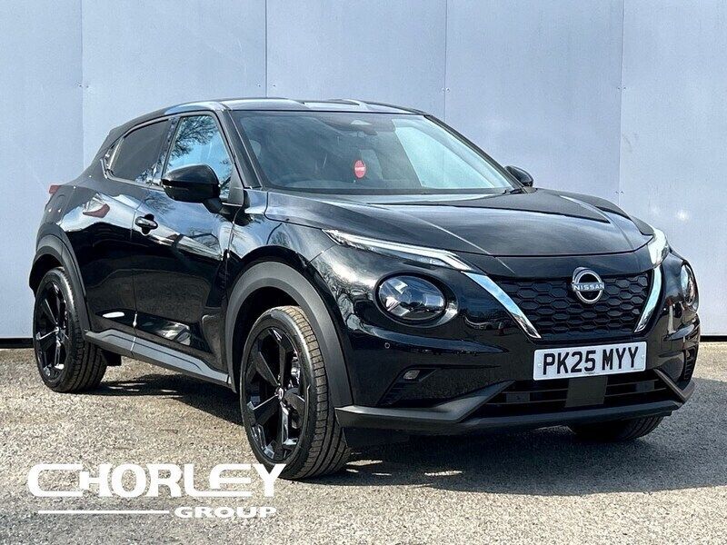 Black New 2025 Nissan Juke Tekna SUV | £25,751 (Expensive) - Image 1/4