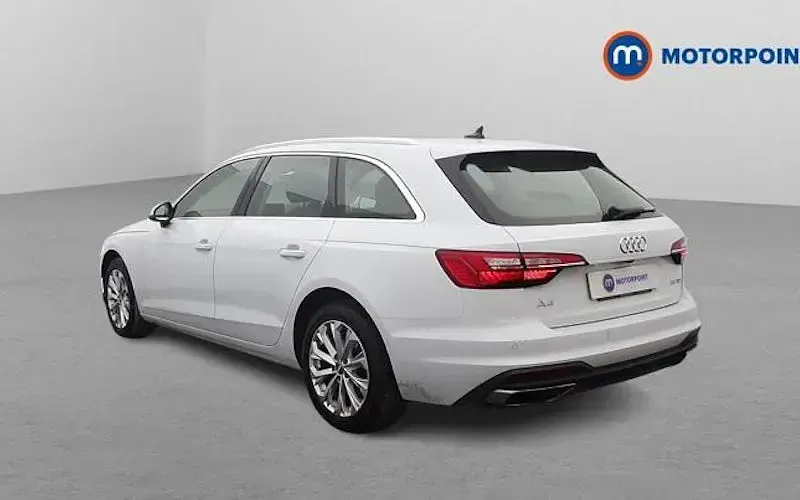 Used Audi A4 163 HP (119 kW) 2023 Estate