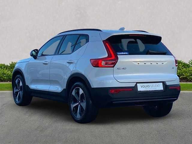 Used Volvo XC40 Plus 197 HP (144 kW) 2025 Grey SUV