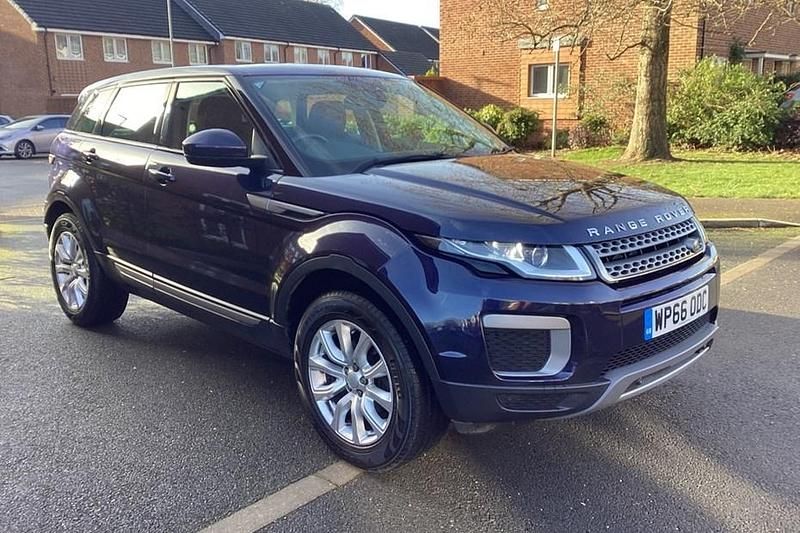 Used Land Rover Range Rover evoque SE 240 HP (176 kW) 2016 Hatchback