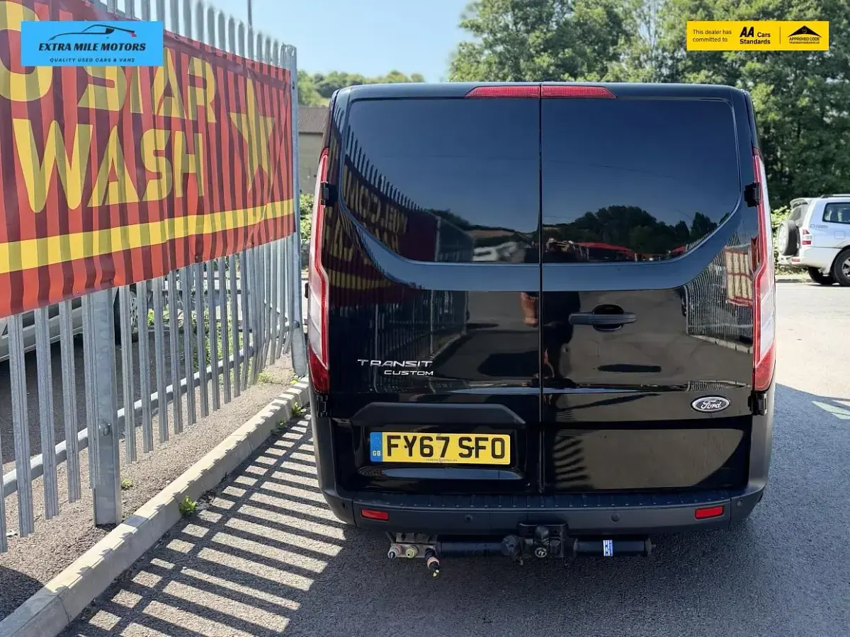 Used Ford Transit Custom Trend 130 HP (95 kW) 2017 Black Van