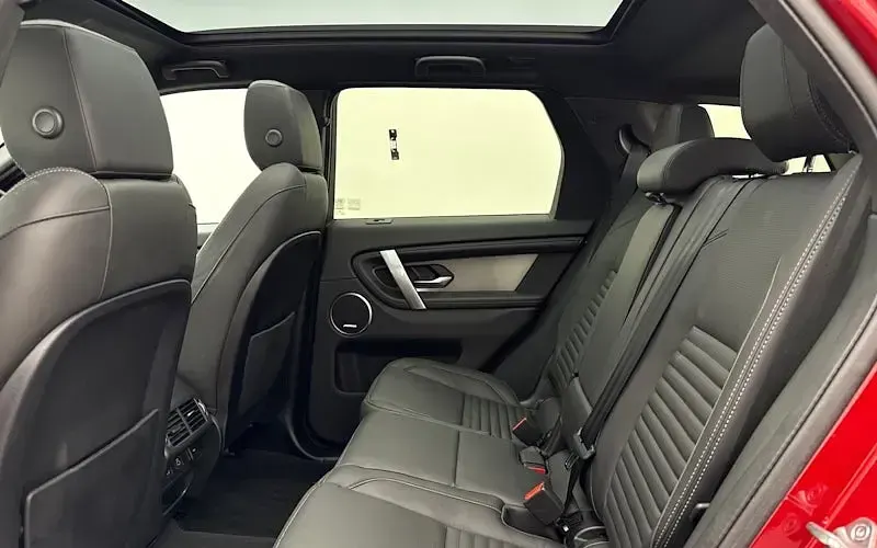Used Land Rover Discovery Sport HSE Dynamic 204 HP (150 kW) 2024 Red SUV