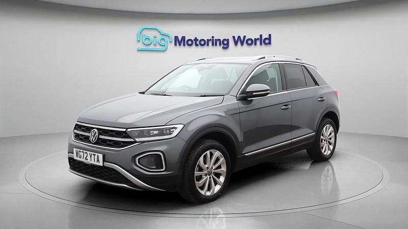 Used VW T-Roc Style 150 HP (110 kW) 2023 Grey SUV