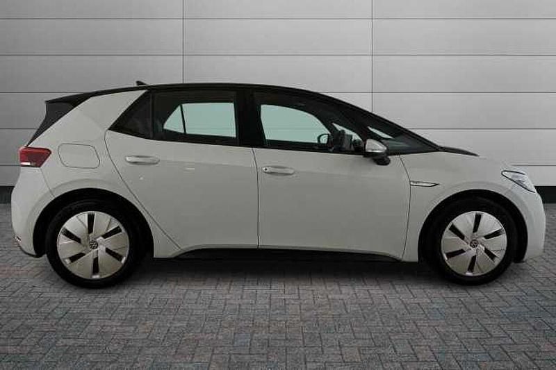 Used VW ID.3 Pro Performance 150 kW (204 HP) 2020 White Hatchback