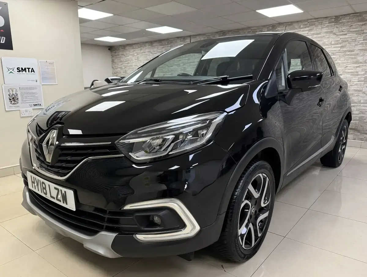 Used Renault Captur Dynamique 2018 Black SUV