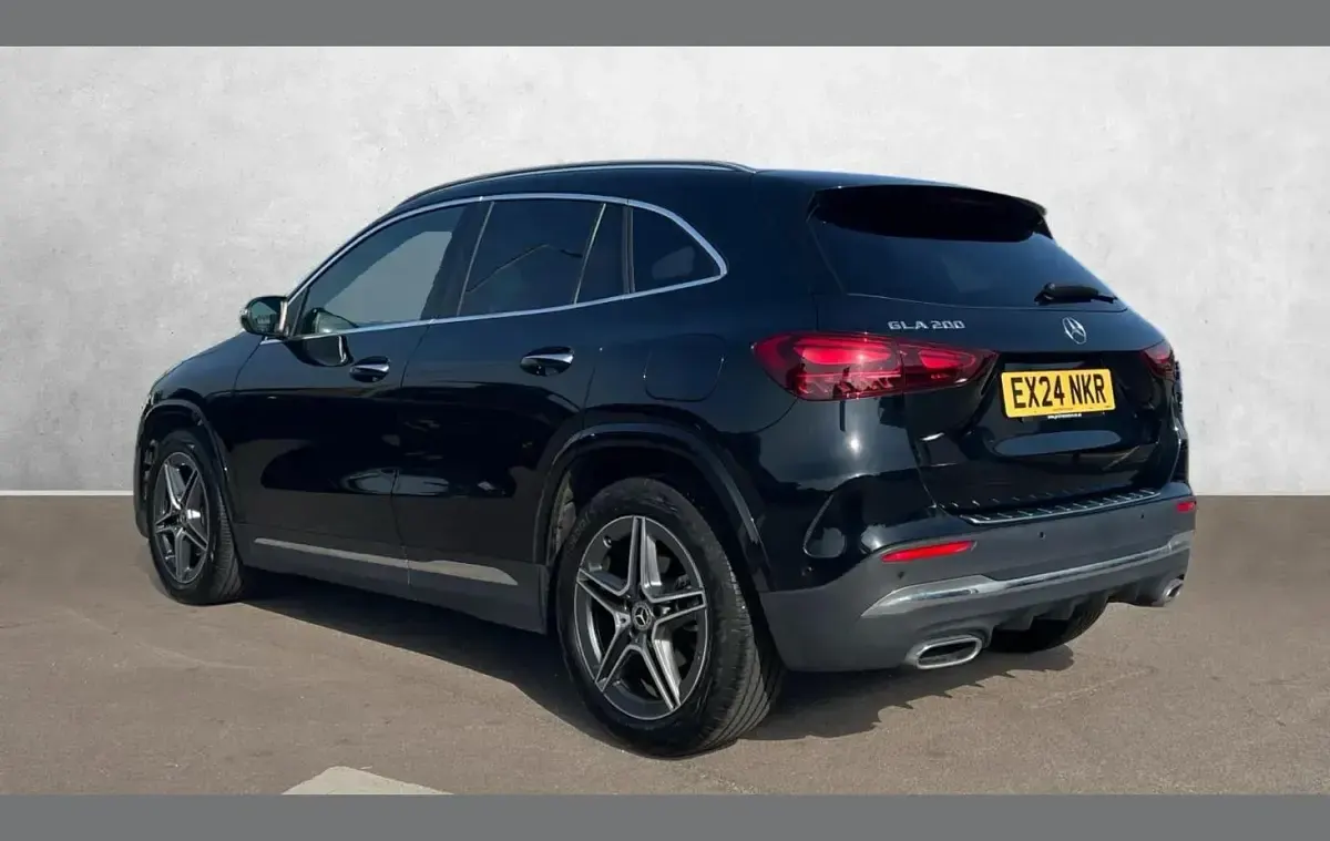 Used Mercedes GLA200 Executive 161 HP (118 kW) 2024 Black SUV