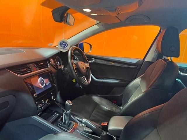 Used Skoda Octavia SE L 150 HP (110 kW) 2019 Blue Estate