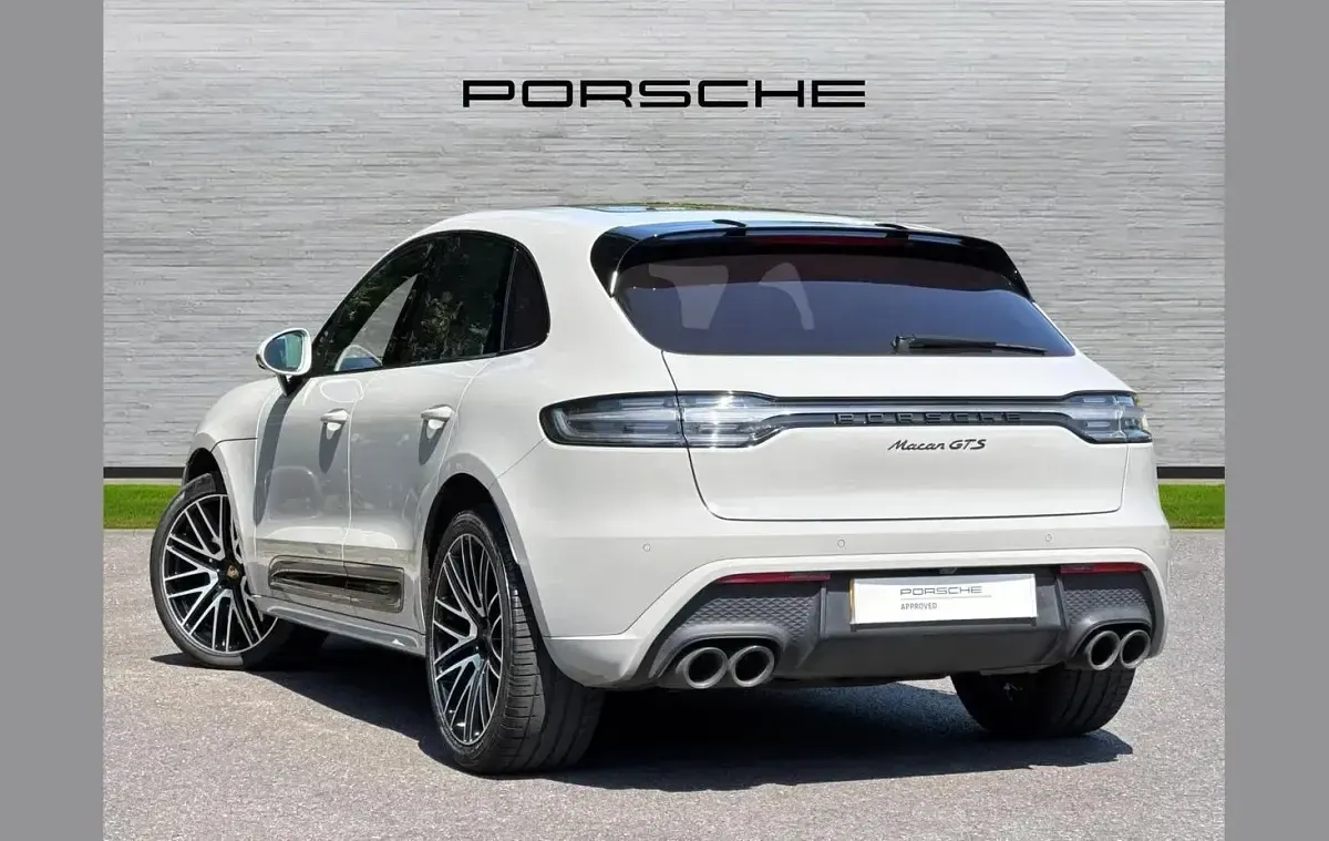Used Porsche Macan 434 HP (319 kW) 2024 Crayon SUV