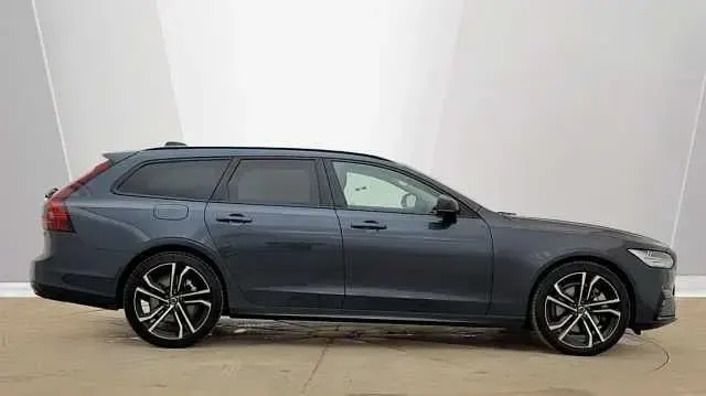Used Volvo V90 Ultra 449 HP (330 kW) 2026 Estate