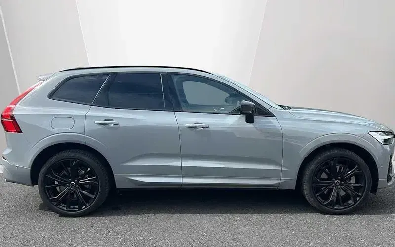 Used Volvo XC60 Plus 250 HP (183 kW) 2026 SUV